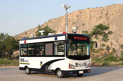 移動(dòng)警務(wù)室YDEV5600JW外觀(guān)（右前45度位展示）