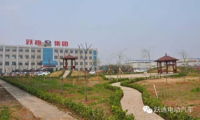 春暖花開、綠色躍迪---躍迪集團(tuán)綠化工作進(jìn)行中！