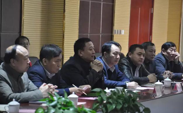 安慶市委常委、副市長(zhǎng)華克思一行到河北躍迪新能源科技集團(tuán)參觀考察