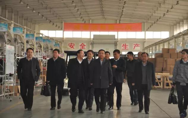 安慶市委常委、副市長(zhǎng)華克思一行到河北躍迪新能源科技集團(tuán)參觀考察