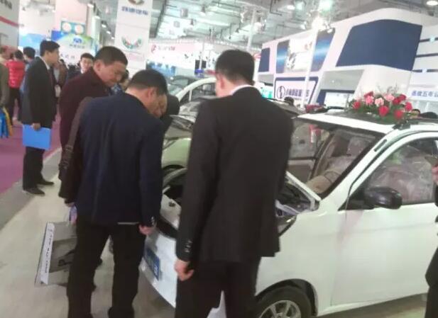 躍迪汽車濟南展盛裝亮相，引領(lǐng)新能源行業(yè)新坐標