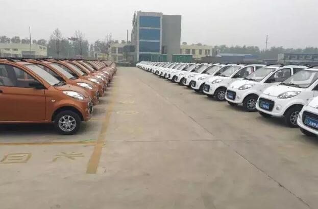 躍迪電動(dòng)汽車批量發(fā)車滄州——軍工品質(zhì)，是您購(gòu)買首選