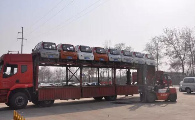 躍迪電動(dòng)汽車批量發(fā)車廣西—躍迪，您身邊的電動(dòng)汽車生產(chǎn)專家