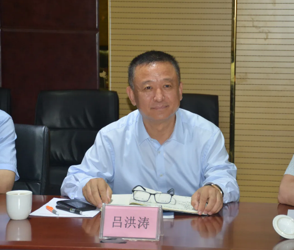 石家莊市中級人民法院黨組書記、院長白峰到躍迪集團調(diào)研