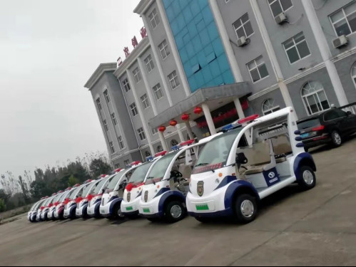 躍迪電動警用巡邏車批量發(fā)車一順勢而為 蓄勢待發(fā)