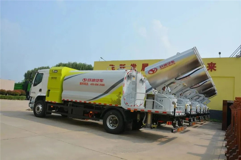 石家莊市人大常委會(huì)一行人到躍迪汽車(chē)參觀(guān)調(diào)研