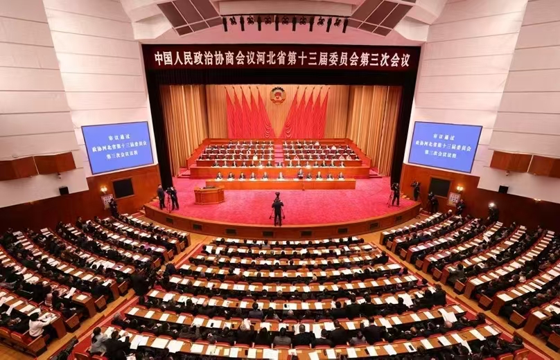 河北省政協(xié)十三屆三次會(huì)議開幕：河北省政協(xié)委員、躍迪集團(tuán)董事長(zhǎng)呂洪濤參加會(huì)議并接受采訪